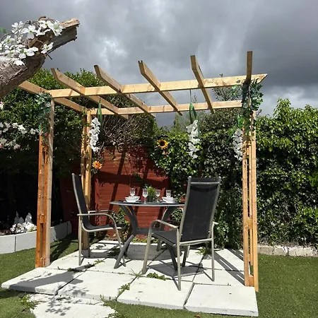 Superb Triple Near Airport - 5 Gasthof Dublin