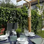 Superb Triple Near Airport - 5 Gæstehus Dublin