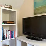 Pensionat Superb Triple Near Airport - 5 Dublin