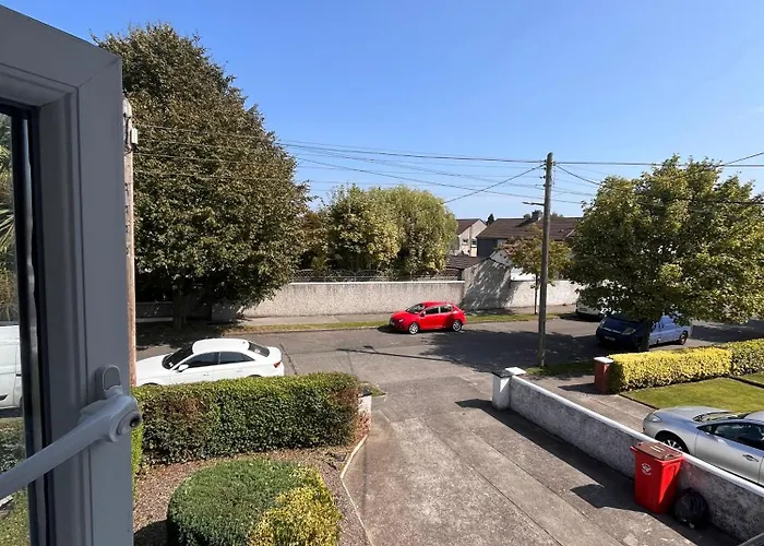 Superb Triple Near Airport - 5 Πανσιόν Δουβλίνο